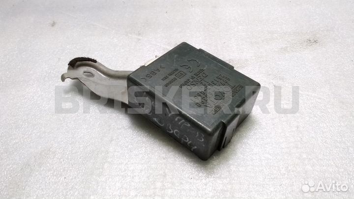 Блок электронный Тойота Лэнд Крузер 100