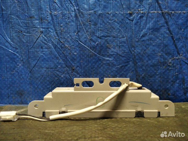 Стоп-сигнал задний Nissan Almera G15 K4M