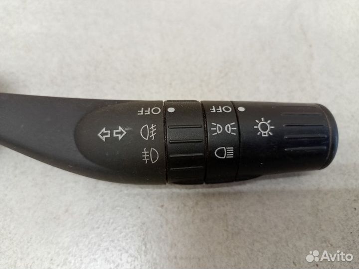 Переключатель поворотов подрулевой