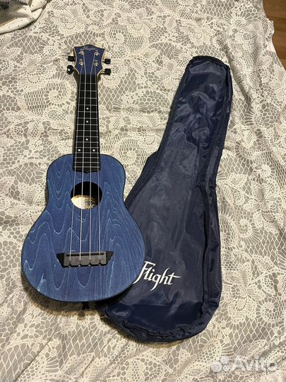 Укулеле flight
