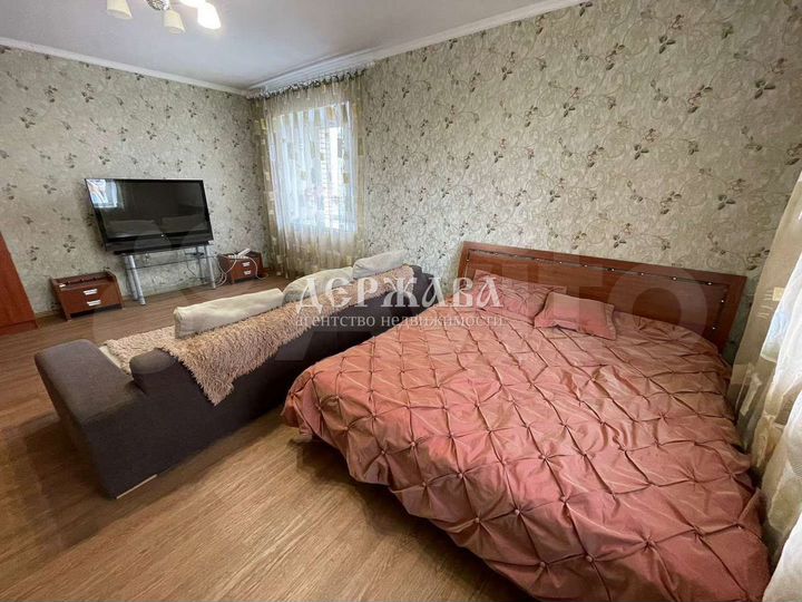 1-к. квартира, 40 м², 2/14 эт.