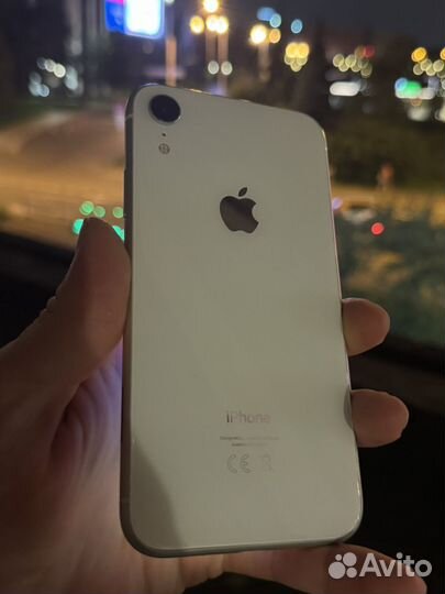 iPhone Xr, 64 ГБ