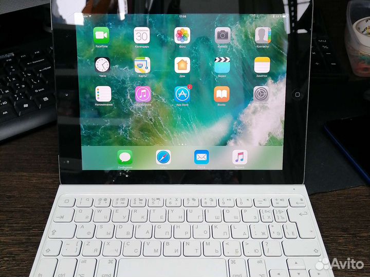 Планшет Apple iPad 4 64Gb