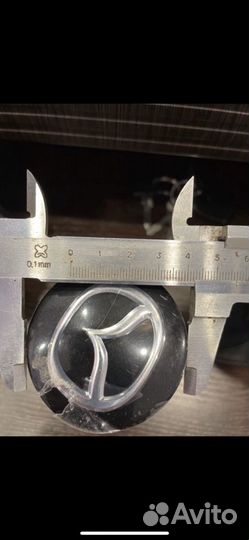 Колпачок ступицы Mazda