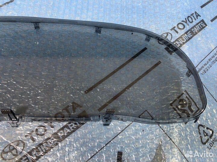 Стекло Lexus Rx350 2009