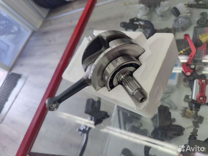 Коленвал CB200 165FMM/166FMM без балансирного вала