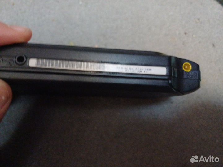 Sony psp e 1008
