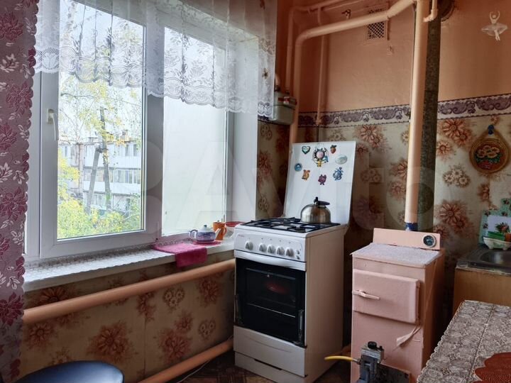 2-к. квартира, 40 м², 2/2 эт.