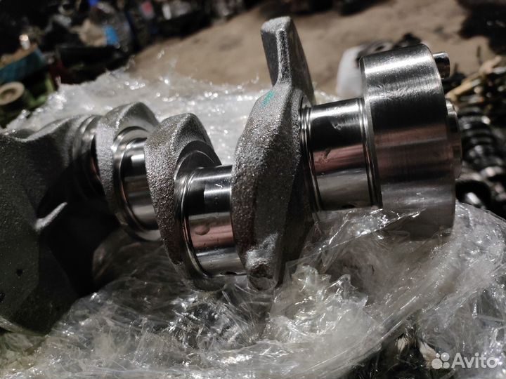 Коленчатый вал Ford Focus 3 1.5 EcoBoost