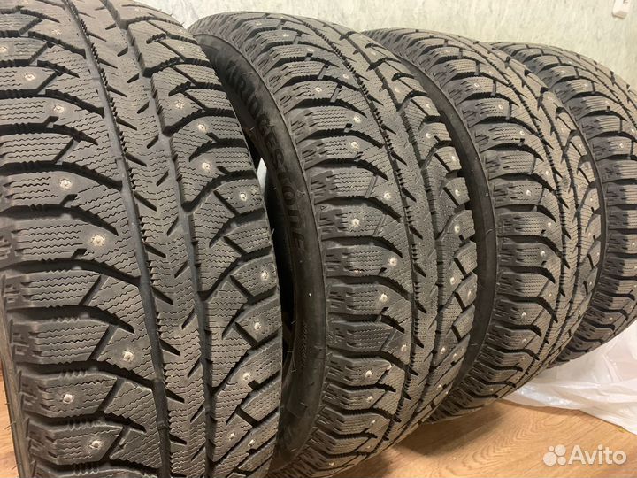 Bridgestone Ice Cruiser 7000S 195/60 R15 91T