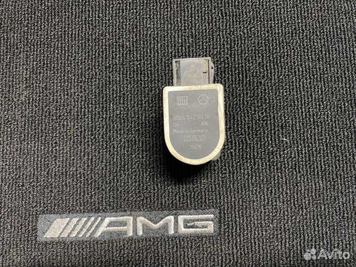Датчик уровня кузова Mercedes Benz оригинал 99 18