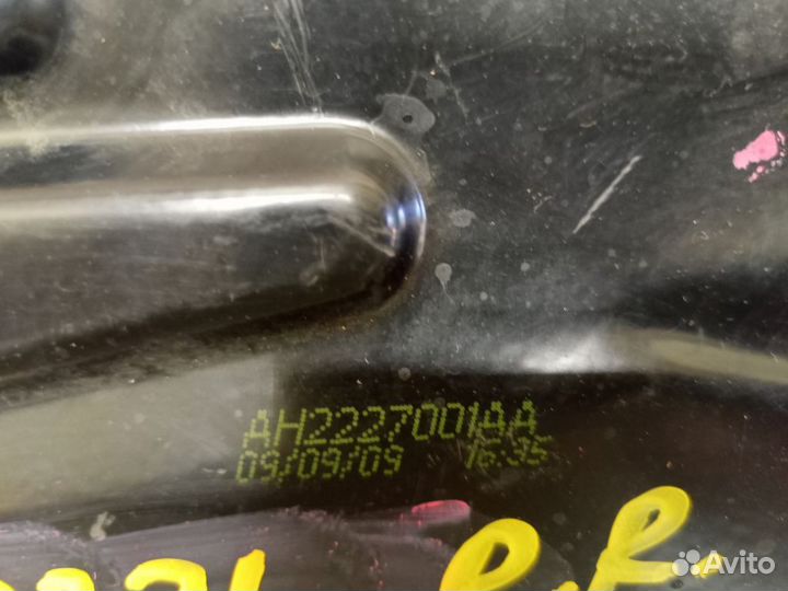 Стеклоподъемник электрический задний левый