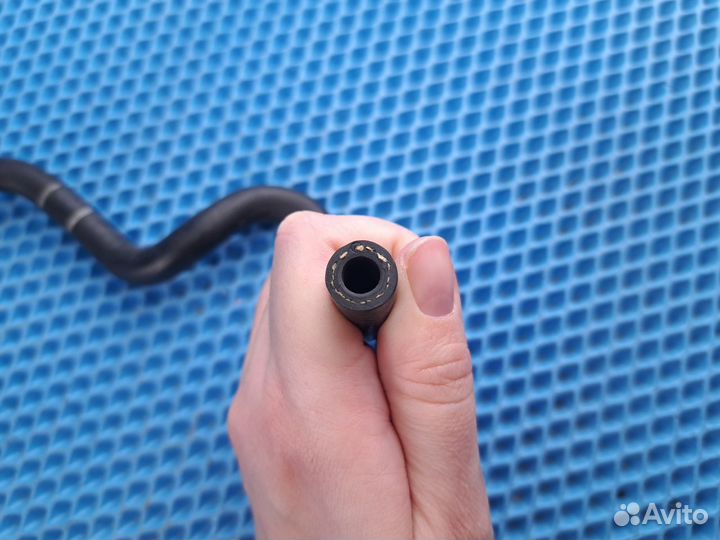 Трубка топливная 04E133723AQ vag