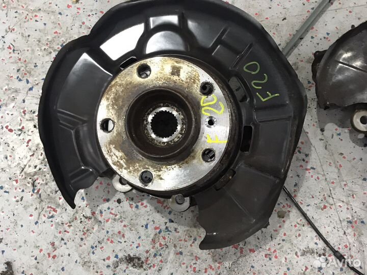 Кулак задний BMW 1 F20