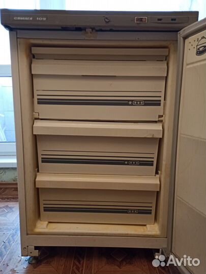 Морозильная камера бу свияга