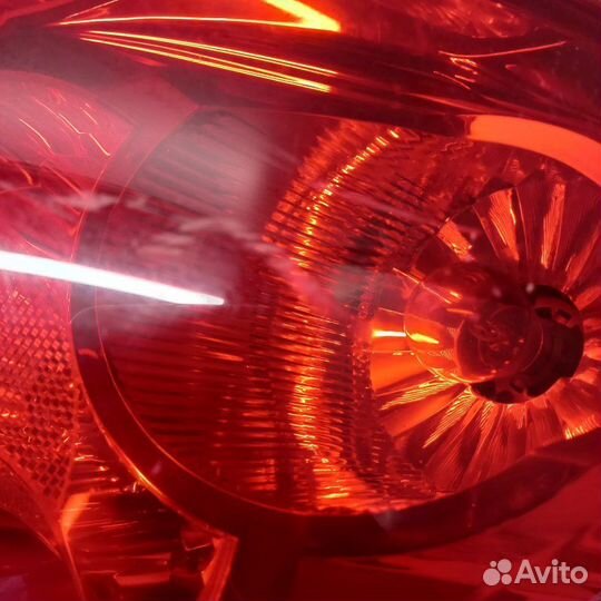 Фонарь задний задний правый Peugeot 207 EP6DT