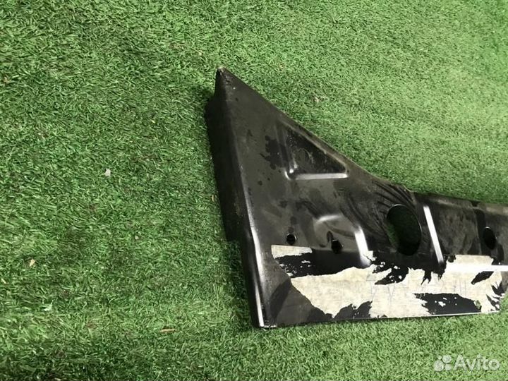 Панель задняя левая VW Transporter T5 (2003-2015)