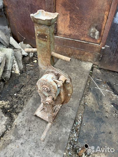 Домкрат реечный 5 тонн