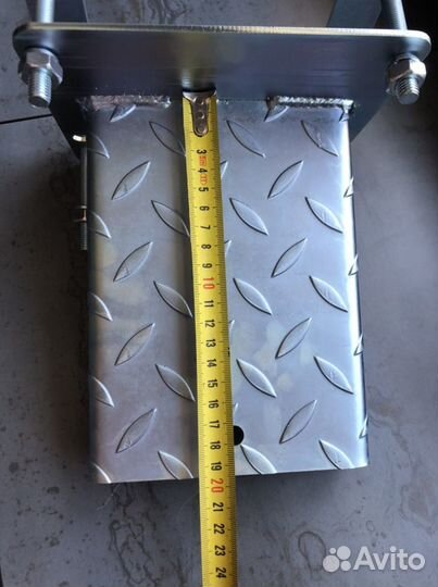 Подножка для лодочных прицепов