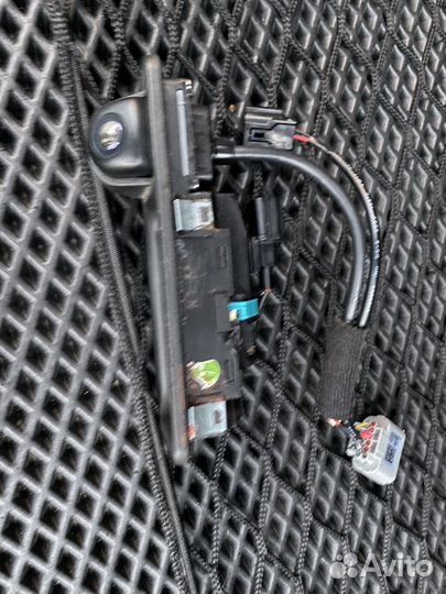 Кнопка открывания крышки багажника Kia Sportage 4