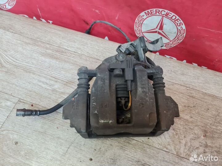 Суппорт передний правый Mercedes-Benz A W169