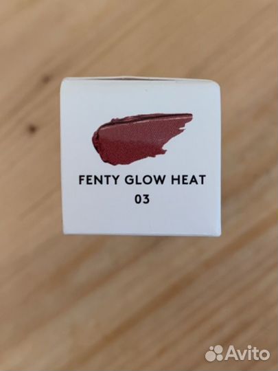 Блеск для губ fenty beauty максимайзер