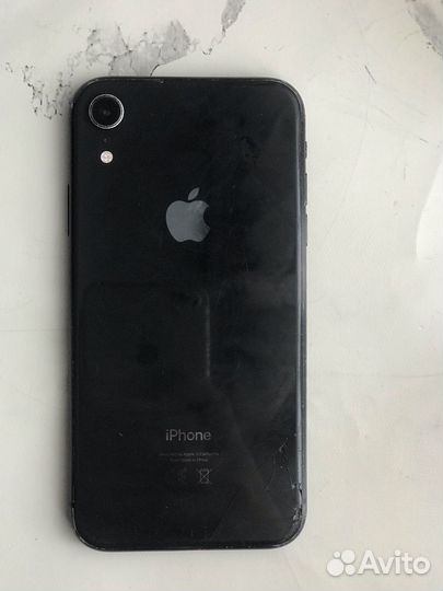 iPhone Xr, 64 ГБ