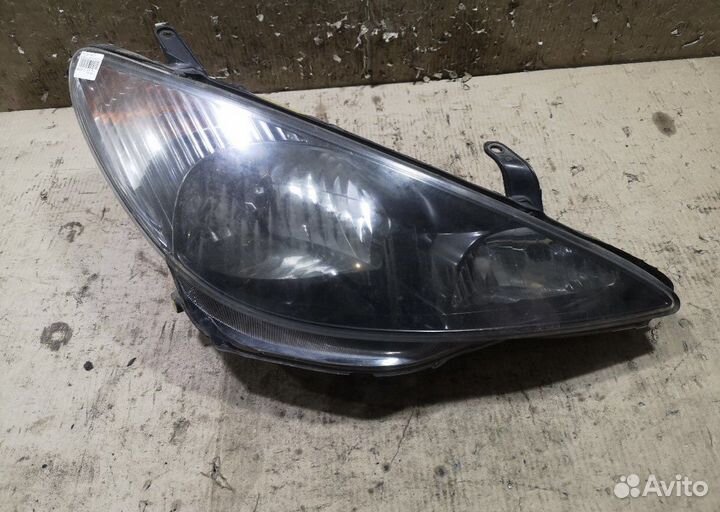 Фара xenon toyota estima acr30 2003 год