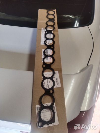 Продам прокладку впускного коллектора на Mark2