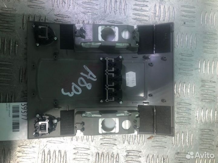 Плафон салонный Audi A8 D3