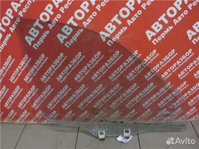 Стекло двери переднее левое Nissan Sunny traveller