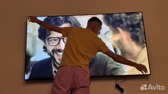 Телевизор Samsung 70" дюймов черный купить в Москве | Электроника | Авито