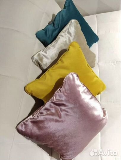 Декоративные подушки Аскона. Новые.Лежали в салоне