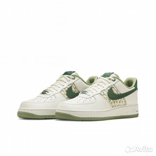 Nike Air Force 1 Low 