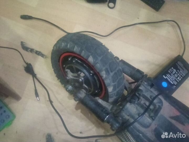 Самокат взрослый электрический бу