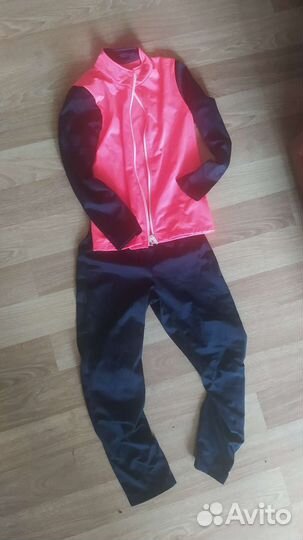Спорт.костюм decathlon 123-130