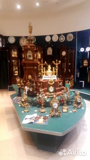 Настенные часы с маятником и боем K.Mozer