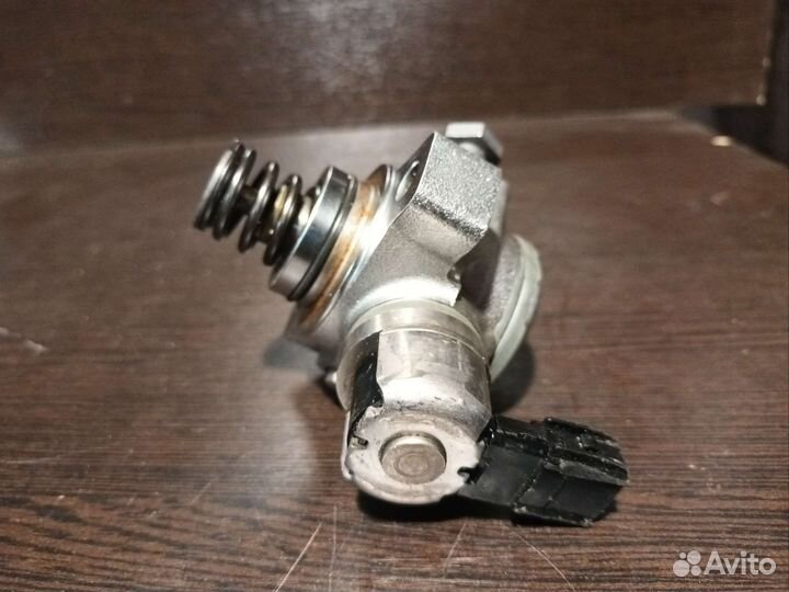 Насос (тнвд) бензиновый Mazda Mazda6 (GJ) pe01203f