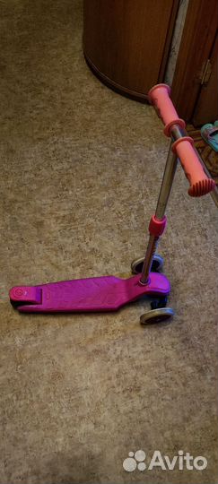 Самокат детский трехколесный