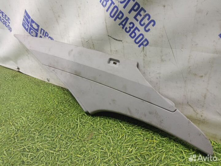 Обшивка стойки задняя левая Bmw 750I седан 4.8