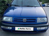 Volkswagen Vento 1.8 MT, 1996, 300 000 км, с пробегом, цена 270 000 руб.