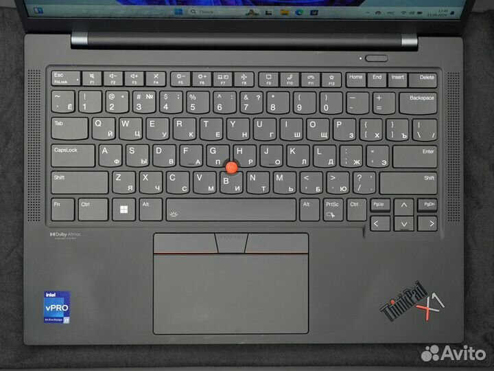 Lenovo Thinkpad X1 Carbon Gen10 i7-1280P 32GB 1TB