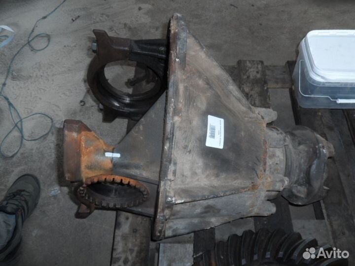 Корпус редуктора б/у scania 5 серия