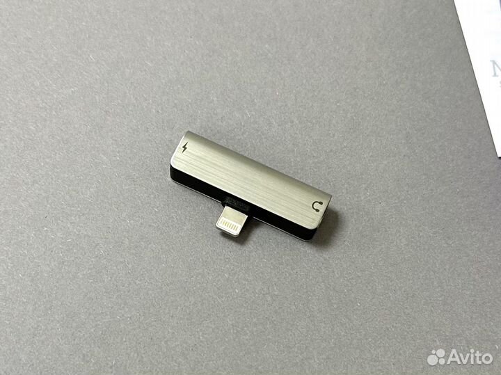 Переходник для iPhone (Lightning + 3.5)