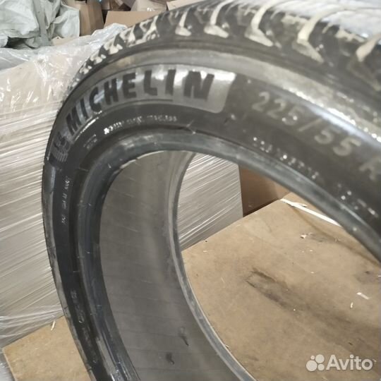 Michelin X-Ice Snow SUV 225/55 R19