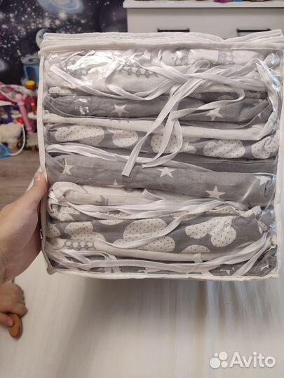 Бортики в детскую кроватку