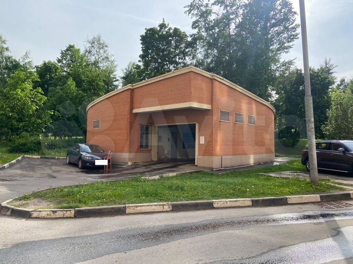 Машиноместо, 15 м²