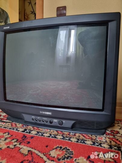 Телевизор Samsung б/у
