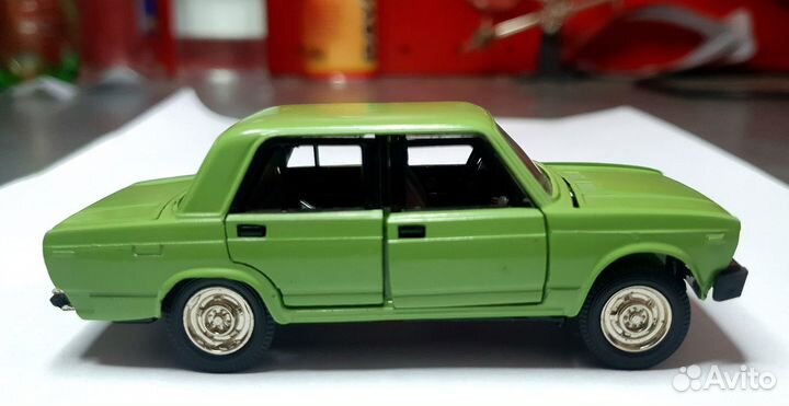Коллекционная ваз 2105 модель машинка СССР с ми