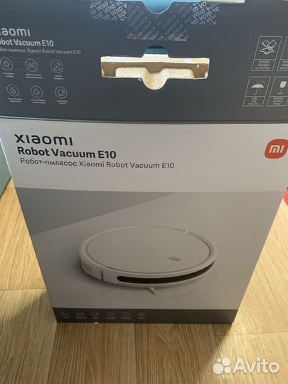 Робот пылесос моющий Vacuum E10